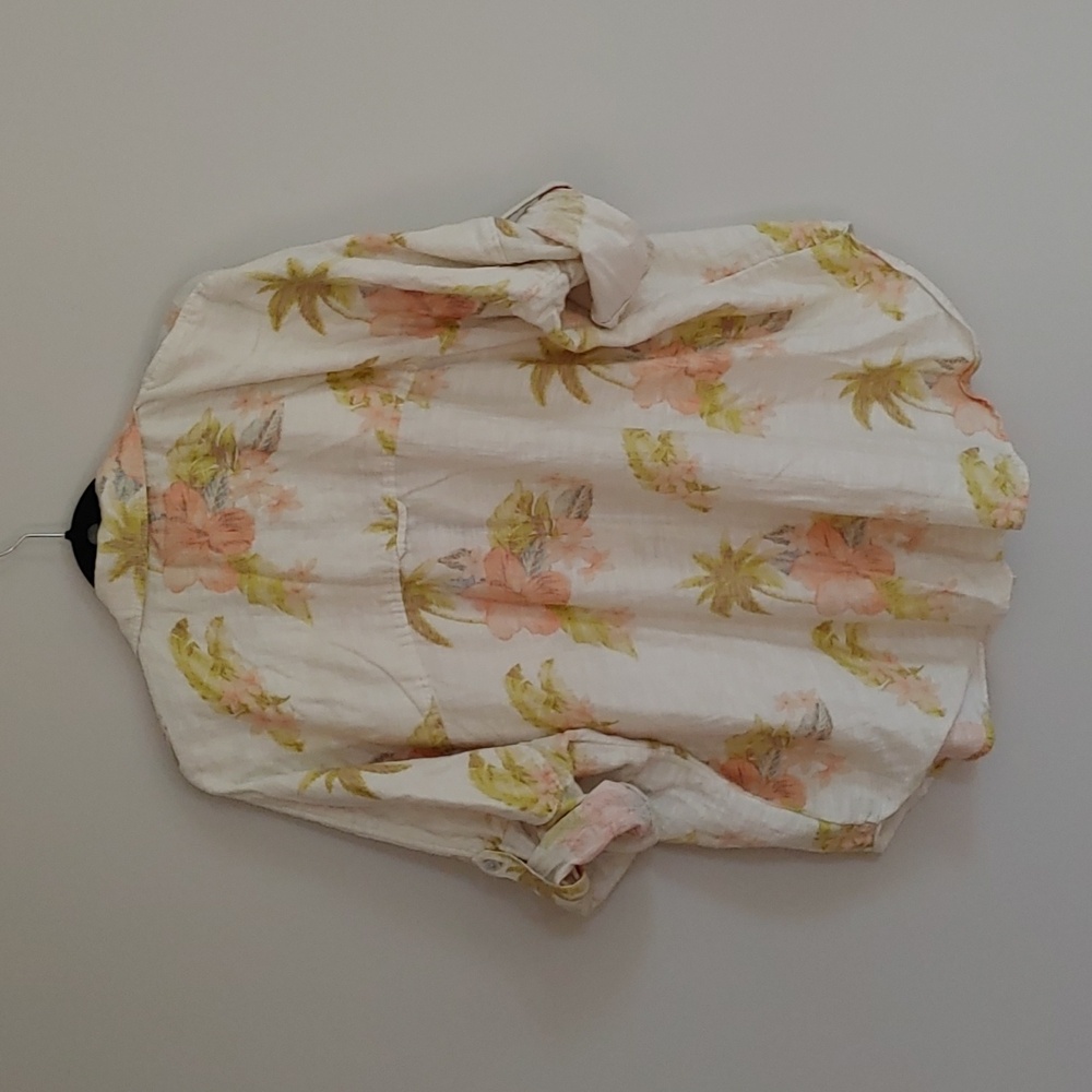 American Eagle Go Big Cream Floral Oversized Roll Tab Sleeve Shirt M